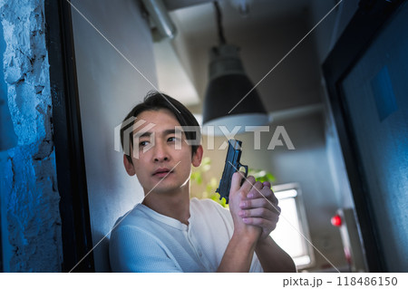 男性ポートレート 118486150