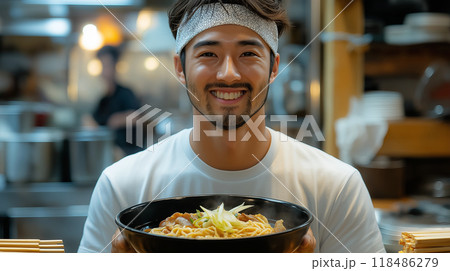 ラーメン屋の店員 ラーメン屋の店員 118486279