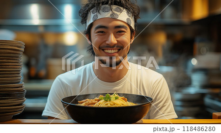 ラーメン屋の店員 ラーメン屋の店員 118486280