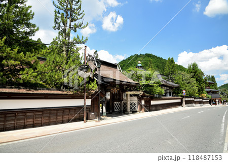 大圓院(高野山)　【和歌山県高野町】 118487153