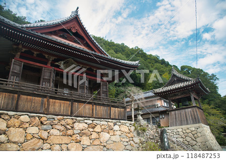 大石不動院(本堂)　【三重県松阪市大石町】 118487253
