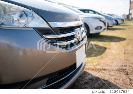 未舗装の駐車場 未舗装の駐車場 118487624