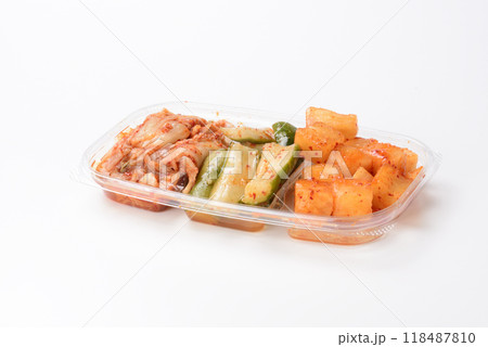 キムチ三種盛り 118487810