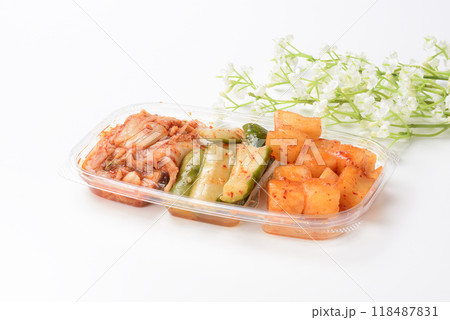 キムチ三種盛り 118487831