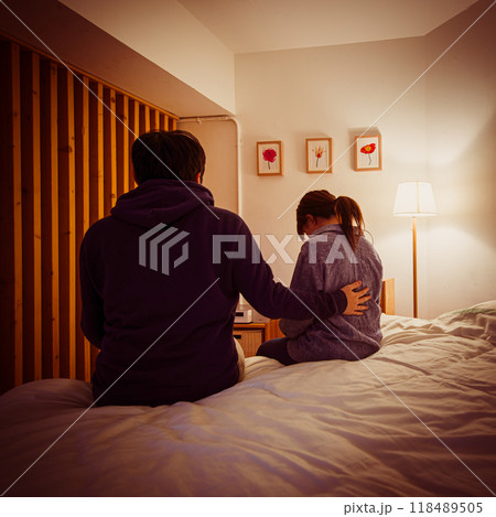 ベッドルーム 118489505