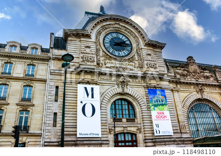 パリの3大美術館 元駅舎のオルセー美術館 パリの3大美術館 元駅舎のオルセー美術館 118498110