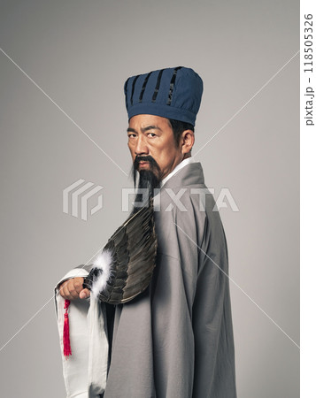 三国志に登場する諸葛孔明のような軍師のポートレート 118505326
