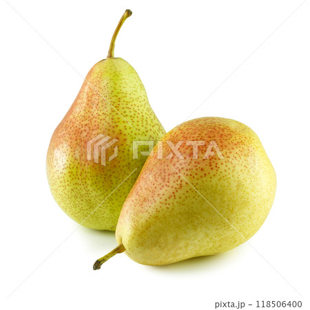 Fresh pears isolated on white background 118506400