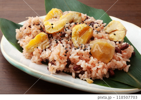 栗と小豆の炊込みご飯 栗と小豆の炊込みご飯 118507703