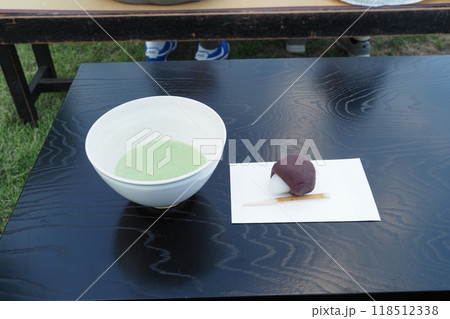 観月会のお抹茶とつき見団子 観月会のお抹茶とつき見団子 118512338