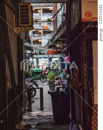 Narrow Alleyway in Bangkok, Thailand Narrow Alleyway in Bangkok, Thailand 118513282