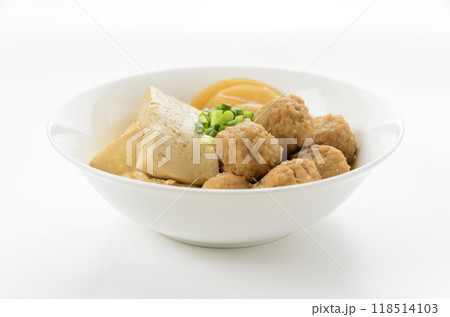 豆腐と鶏団子の煮物 豆腐と鶏団子の煮物 118514103