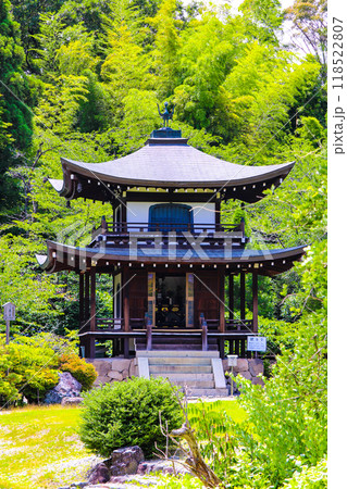 【京都風景】6月のさわやかな日の勧修寺 【京都風景】6月のさわやかな日の勧修寺 118522807