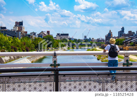 【京都風景】鴨川を歩く（七条大橋から三条大橋まで） 118525428