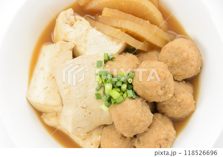豆腐と鶏団子の煮物 豆腐と鶏団子の煮物 118526696