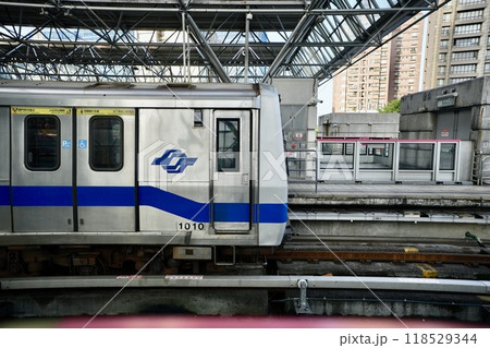 台北メトロ・MRT 118529344
