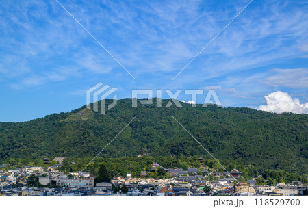 青空と如意ヶ嶽 118529700