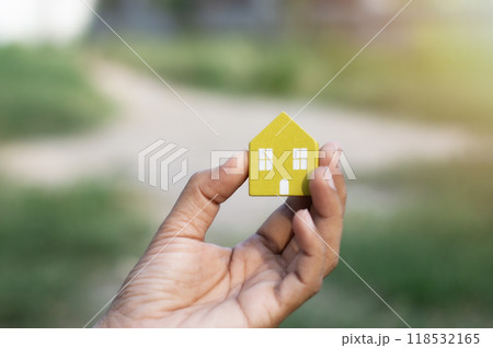 Real Estate Investment Ideas: Buying a house or land for future price goals or starting a family. 118532165