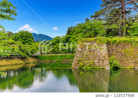 福島県 会津若松市 鶴ヶ城入口(北出丸堀) 福島県 会津若松市 鶴ヶ城入口(北出丸堀) 118537986