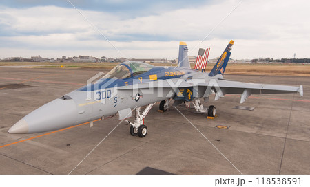 アメリカ海軍F/A-18Cホーネット第192戦闘攻撃飛行隊の隊長機 アメリカ海軍F/A-18Cホーネット第192戦闘攻撃飛行隊の隊長機 118538591