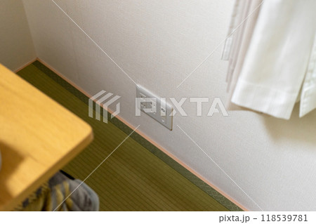 畳の部屋のコンセント 畳の部屋のコンセント 118539781