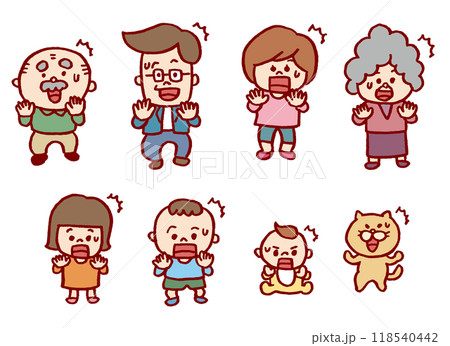 おもしろかわいい二頭身の家族のイラスト 118540442