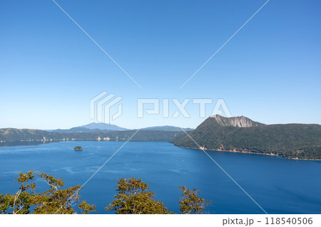 北海道　快晴の摩周湖 118540506