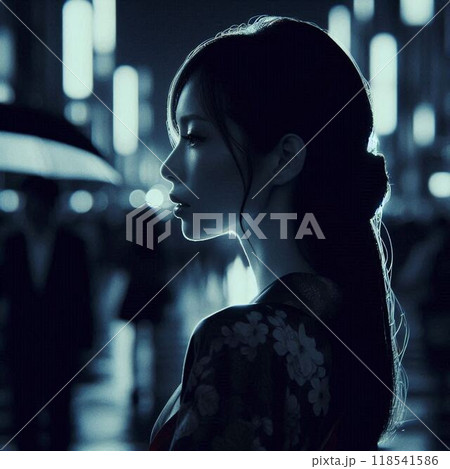 夜の街 お先真っ暗で途方に暮れる女性 夜の街 お先真っ暗で途方に暮れる女性 118541586