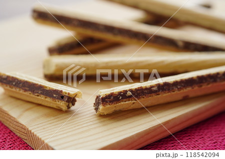 パキーラ 118542094