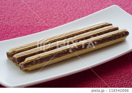 パキーラ 118542098