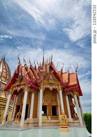 ワット・タムスア寺院 タイ王国カンチャナブリー ワット・タムスア寺院 タイ王国カンチャナブリー 118542532