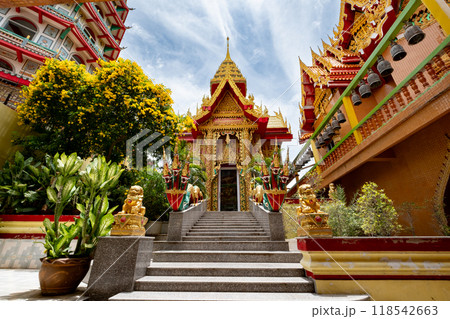 ワット・タムスア寺院　タイ王国カンチャナブリー 118542663