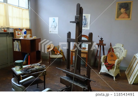 小磯良平美術館　アトリエ 118543491