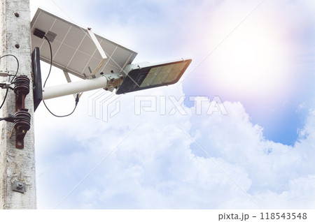 Lighting uses solar energy, clean energy, renewable energy. Lighting uses solar energy, clean energy, renewable energy. 118543548