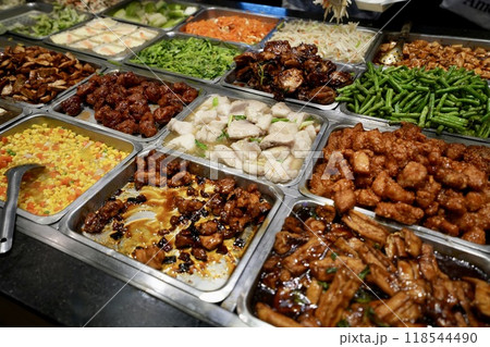 台湾式ビュッフェ「自助餐」 118544490