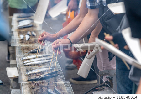 秋の味覚サンマ秋刀魚 ゆりあげ港朝市 さんま祭り 秋の味覚サンマ秋刀魚 ゆりあげ港朝市 さんま祭り 118546014