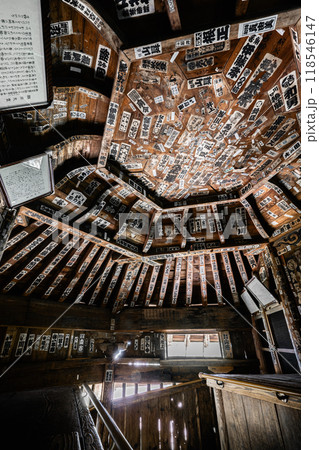 会津さざえ堂の内部 118546147