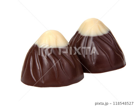 Tasty chocolate sweet candy isolated on the vwhite Tasty chocolate sweet candy isolated on the vwhite 118548527