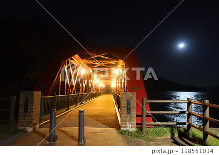 月夜の山線鉄橋_2 118551014