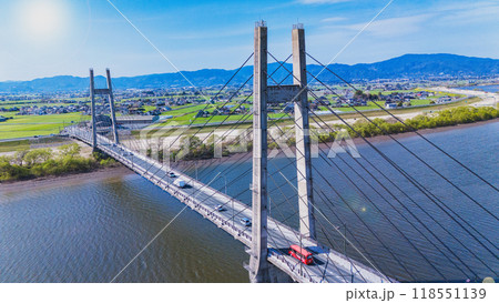 ドローンで空撮した天健寺橋 118551139