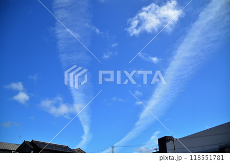 石川県金沢市 秋の空と雲 石川県金沢市 秋の空と雲 118551781
