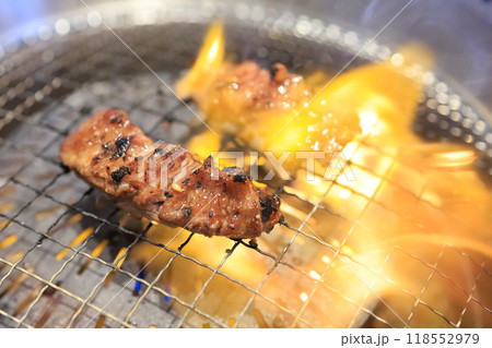 黒毛和牛焼肉(中落ちカルビ) 黒毛和牛焼肉(中落ちカルビ) 118552979