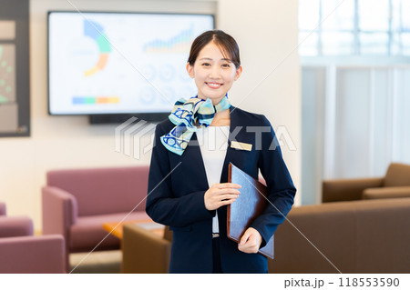 コンサルタント　撮影協力：学校法人電波学園　東京電子専門学校 118553590