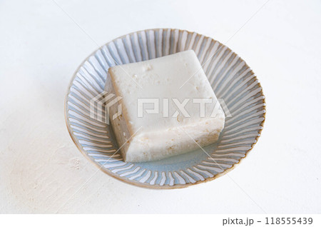 木綿豆腐 118555439