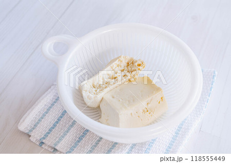 レンジ加熱で水を出した木綿豆腐 118555449