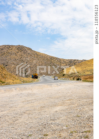 highway in mountain between Ararat and Vayots Dzor 118556123