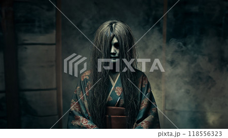 日本の女性の幽霊 118556323