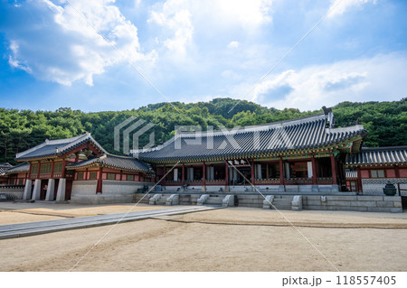 韓国　華城行宮　水原 118557405