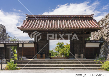 富山城の千歳御門 118558522