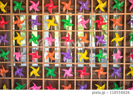 白鳥神社の風車 白鳥神社の風車 118558826